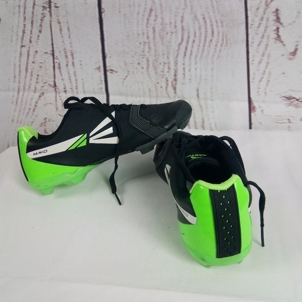 Easton Mens Mako Black Green Athletic Shoes Sz 8.5